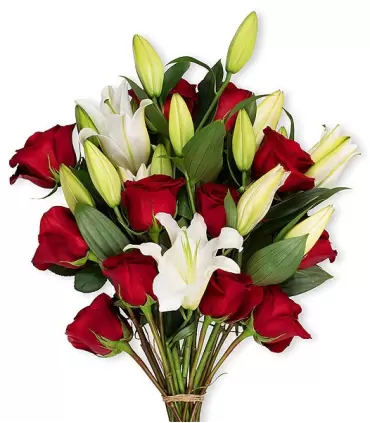 Ramo de 12 rosas rojas y 6 liliums blancos, la mezcla perfecta de pasión y pureza.